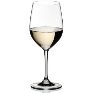 chardonnay_white_wine_glass