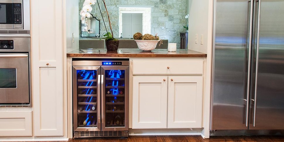 edgestar_built-in_under-counter_wine_cooler